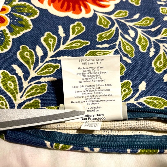 Pottery Barn Vintage Floral Linen Lumbar Pillow Cover, 16X26” - Picture 3 of 8